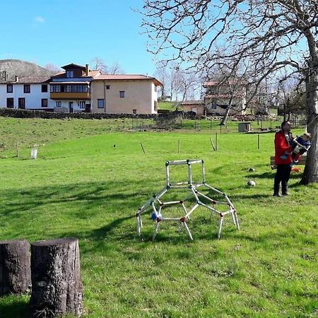Vila Casa Cosaratu, 2-9 Personas Borines Exteriér fotografie