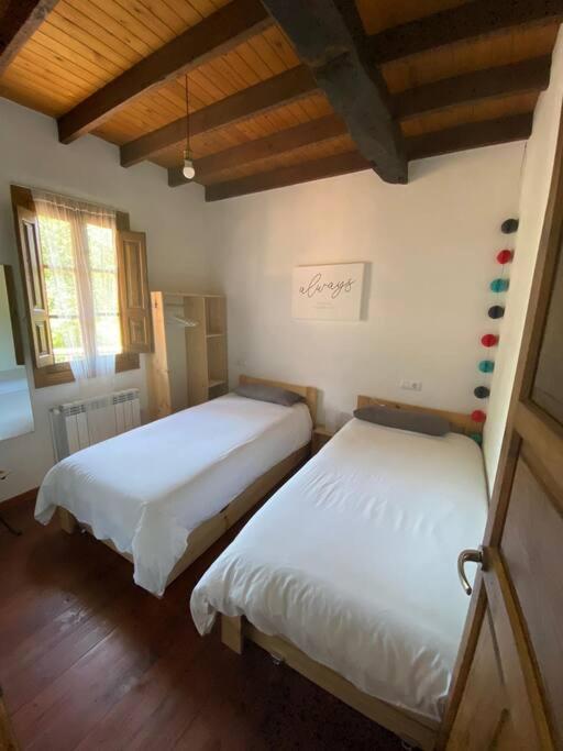 Vila Casa Cosaratu, 2-9 Personas Borines Exteriér fotografie